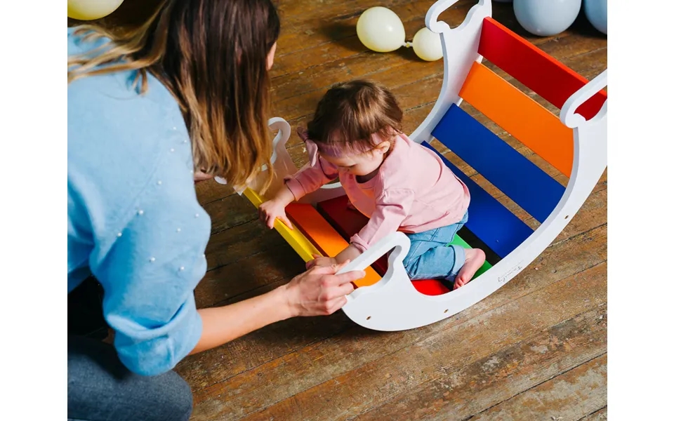 The Sway Rainbow - Hvid Med Regnbuedesign