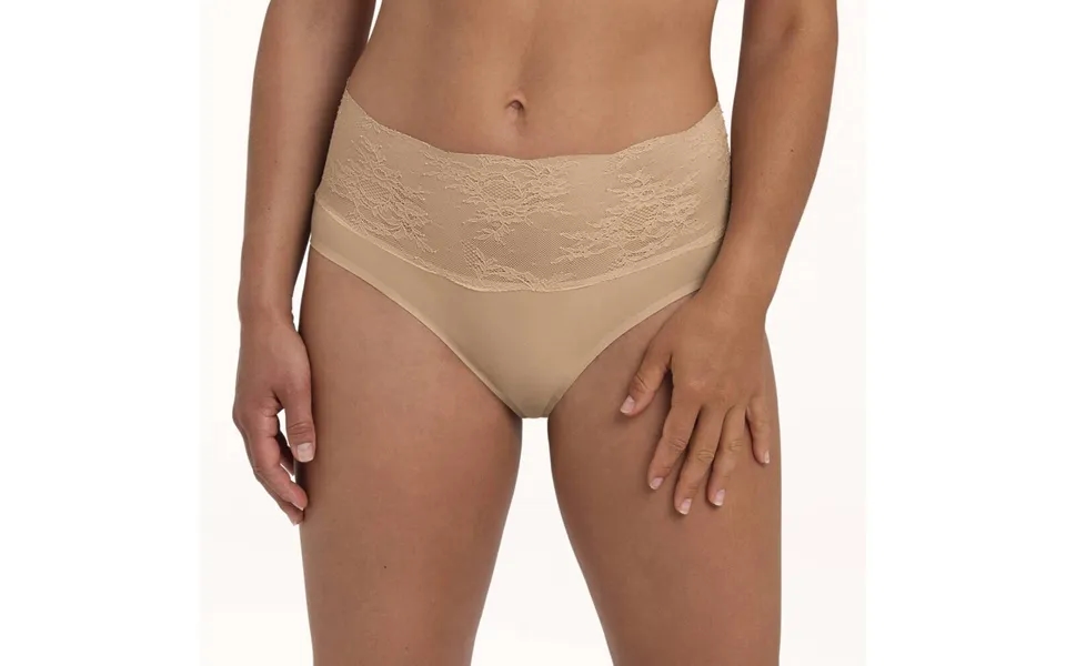 Trusser - Essential Lace