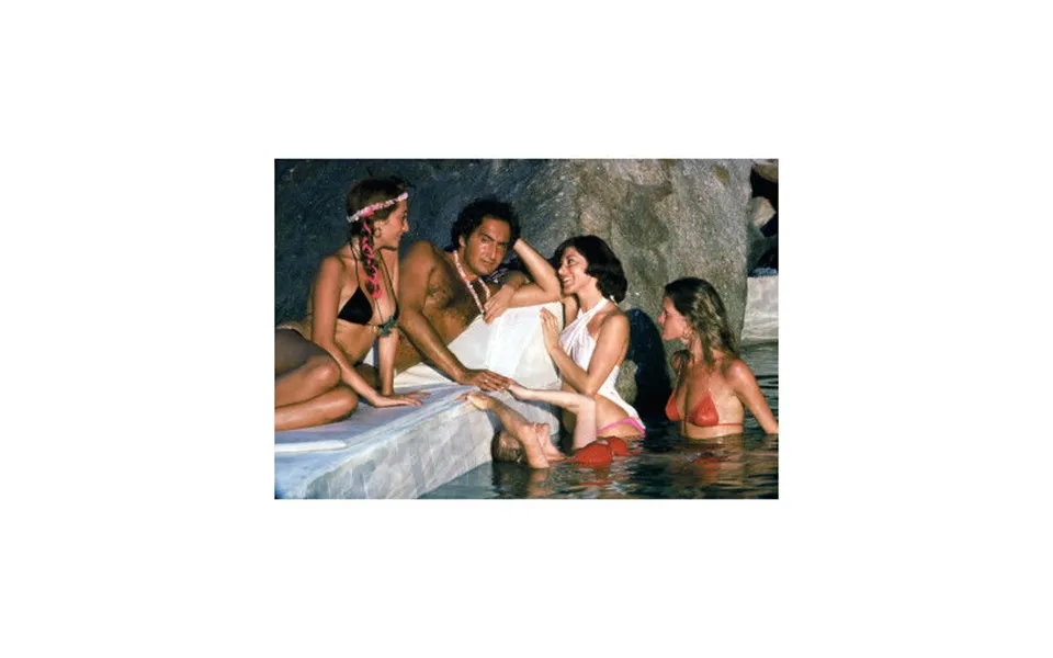 By The Pool In Acapulco